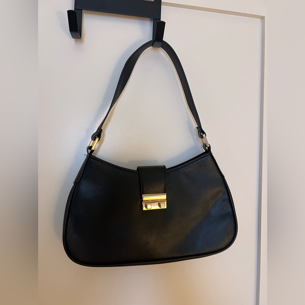 H&M Black Leather Shoulder Bag